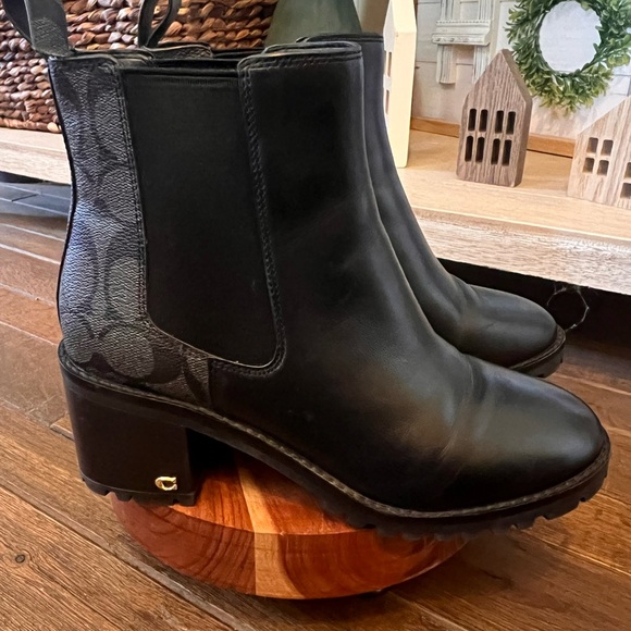 Coach Jude Leather Boot in Excellent condition size 7B - Picture 9 of 13